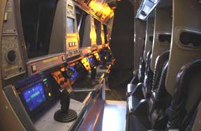 MissionSpaceCockpit.jpg (9502 bytes)