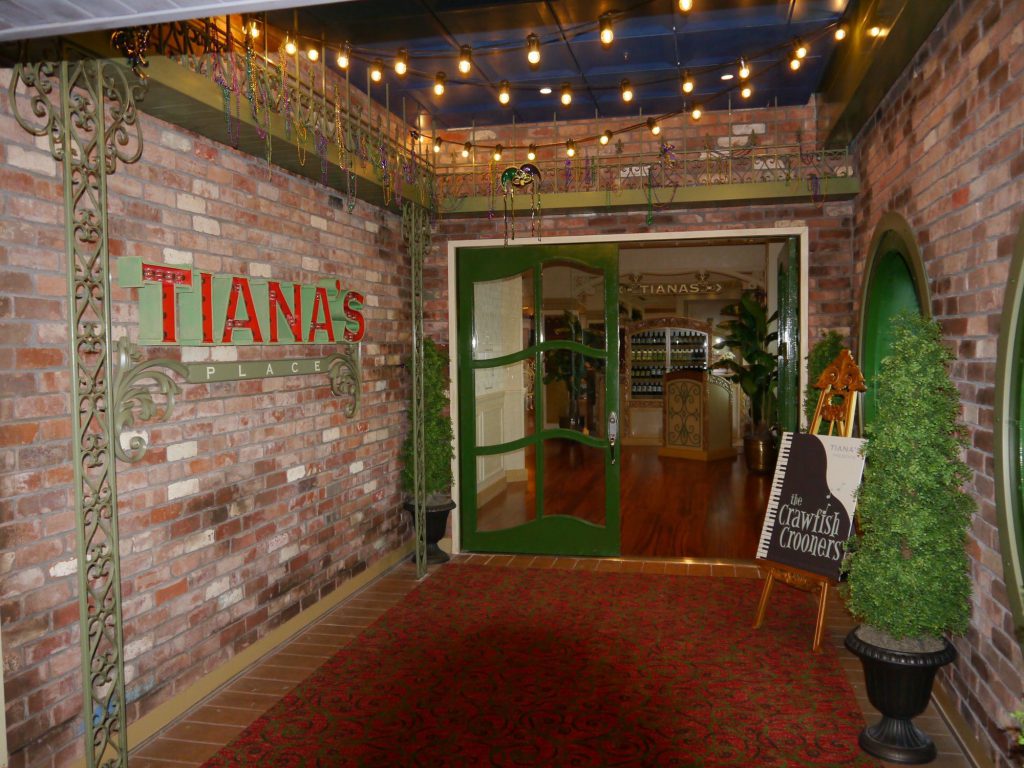 Tiana's Place Comes to Life on the Disney Wonder | Restaurant Review at PassPorter.com